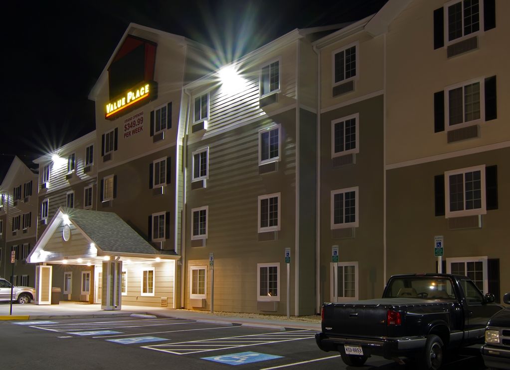 Woodspring Battlefield Park I-66 Hotel